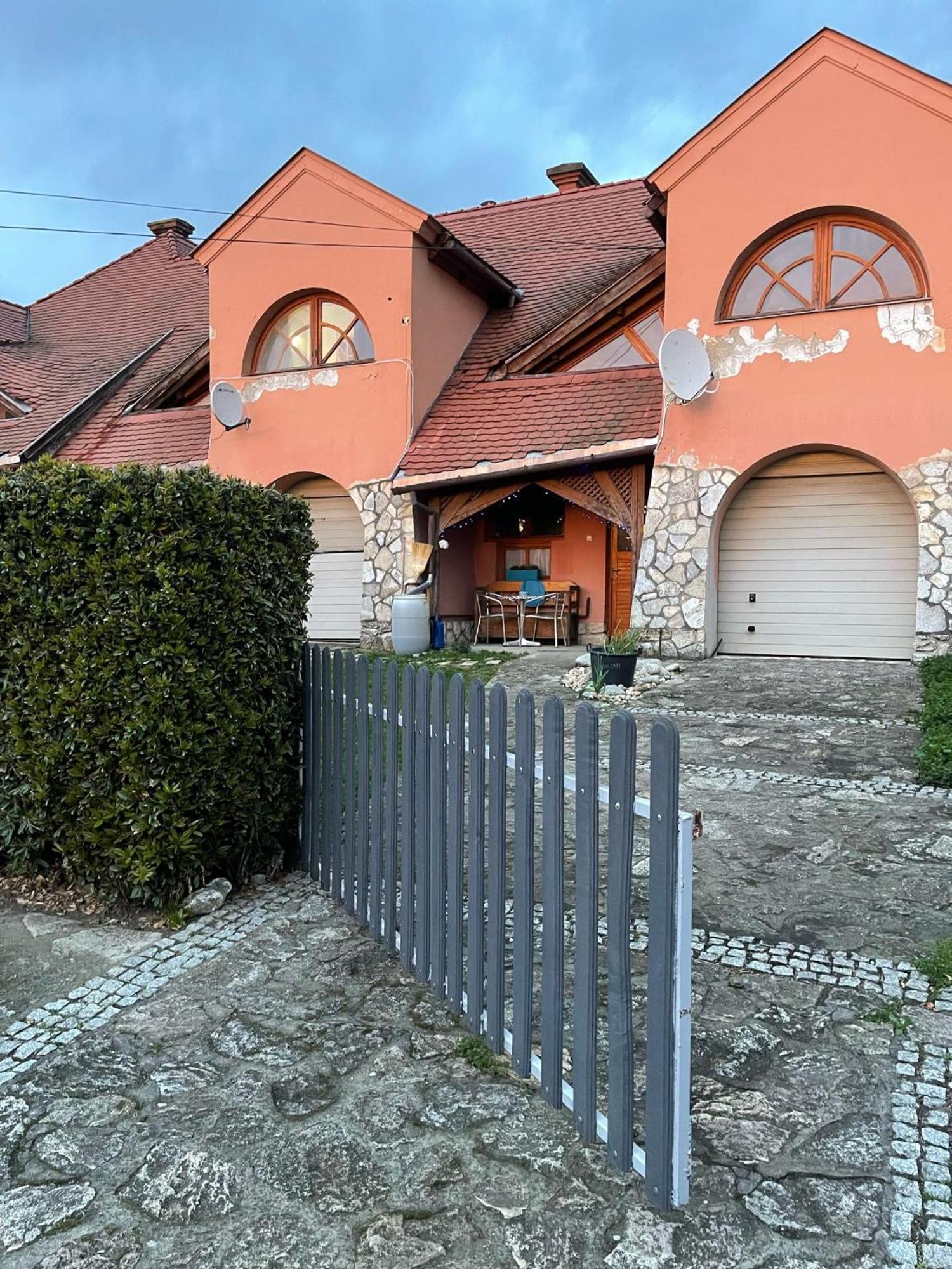 Greenpark Garden Villa Family Apartments Near Tokaj Szerencs Luaran gambar